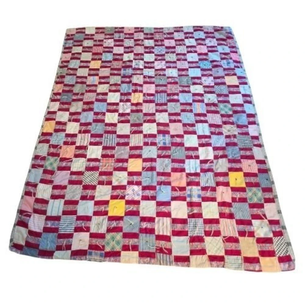 Vintage Handmade Patchwork Tied Quilt Red Multi Color‎ Scrap Cotton 81x65 Folk